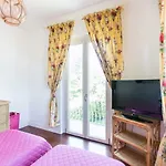 Rita Forte dei Marmi