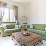 Rita فيلة *