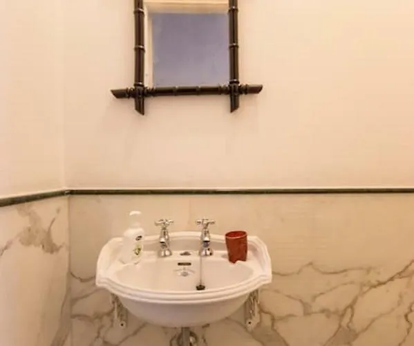 Rita Forte dei Marmi